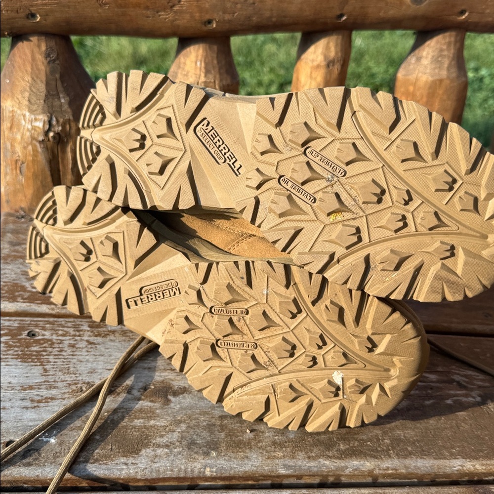 Merrell Boots - Picture 7 of 7